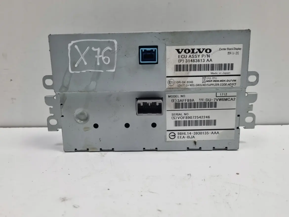 Volvo V40 II lift EKRAN NAWIGACJI Wyświetlacz monitor 31483613 31483613AA