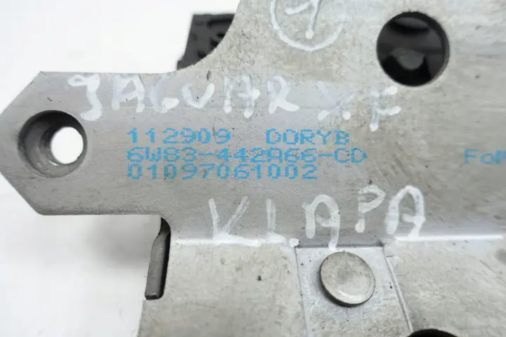 Jaguar XF sedan ZAMEK TYLNEJ KLAPY tył BAGAŻNIKA 6W83-442A66-CD