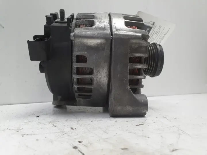 BMW E90 E91 2.0 D ALTERNATOR valeo 8507624 180A