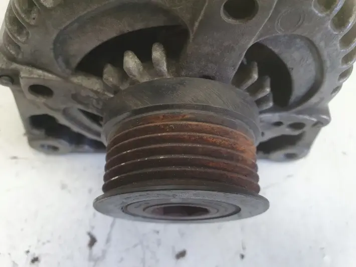 Ford C-Max I 2.0 TDCI ALTERNATOR 30667068 3M5T-10300-YC 150A