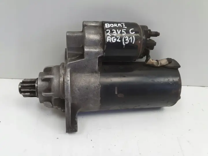 VW Bora 2.3 V5 ROZRUSZNIK