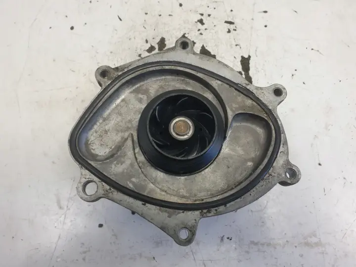 Porsche 911 991 GT3 3.8 POMPA WODY 9A1.106.248.00