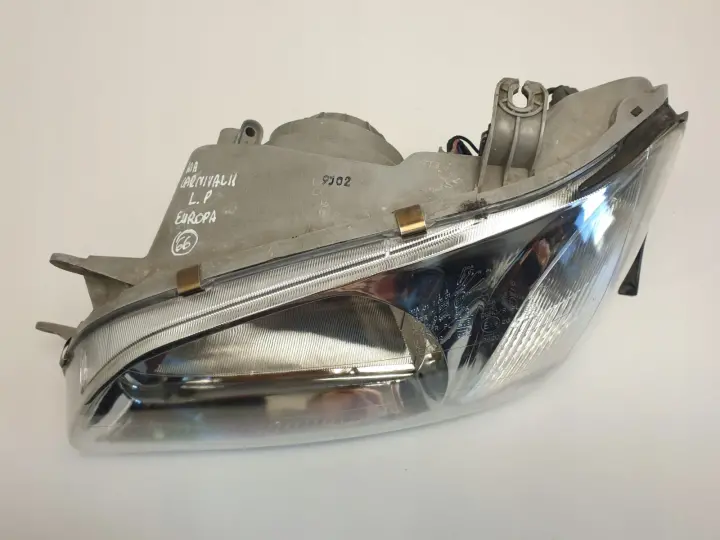 Kia Carnival I PRZEDNIA LAMPA LEWA lewy przód