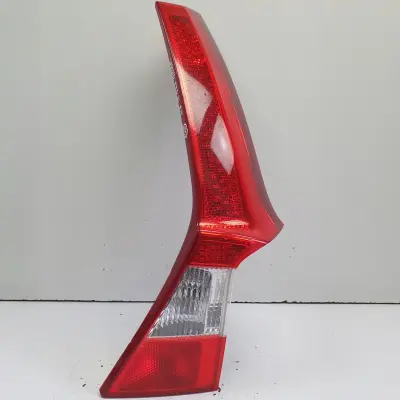 Volvo V70 III XC70 TYLNA LAMPA PRAWA prawy tył pasażera LED