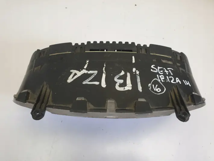 Seat Ibiza II 1.9 D LICZNIK zegary 6K0920801F