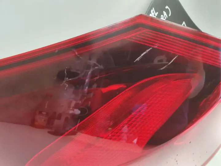 Opel Astra J IV htb TYLNA LAMPA LEWA lewy tył kierowcy