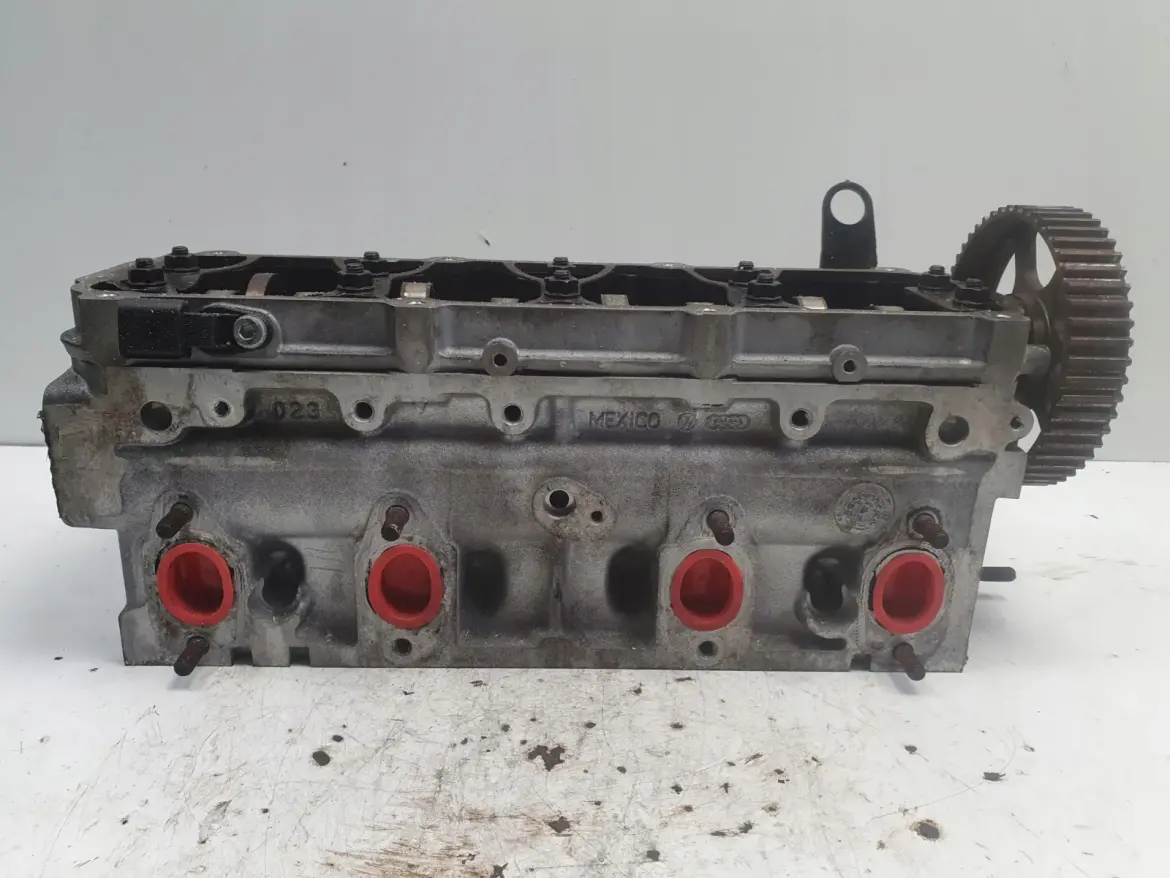 Audi A3 8L 8P 1.6 8V GŁOWICA CYLINDRÓW 06B103373T