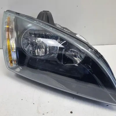 Ford Focus II MK2 PRZEDNIA LAMPA PRAWA prawy przód ANGLIK