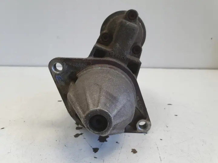 Opel Zafira B 1.8 16V ROZRUSZNIK bosch oryginał 00011707405