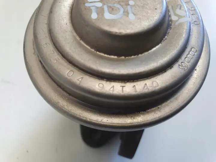 Audi A6 C4 2.5 TDI ZAWÓR EGR oryginał 046131503A