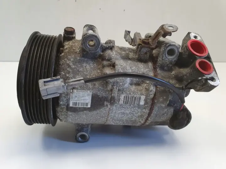 Renault Megane III 1.9 dCi SPRĘŻARKA KLIMATYZACJI 8200956574-A