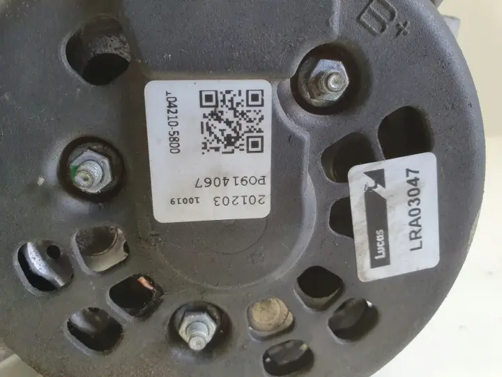 Ford C-Max Focus mk2 1.8 16V ALTERNATOR