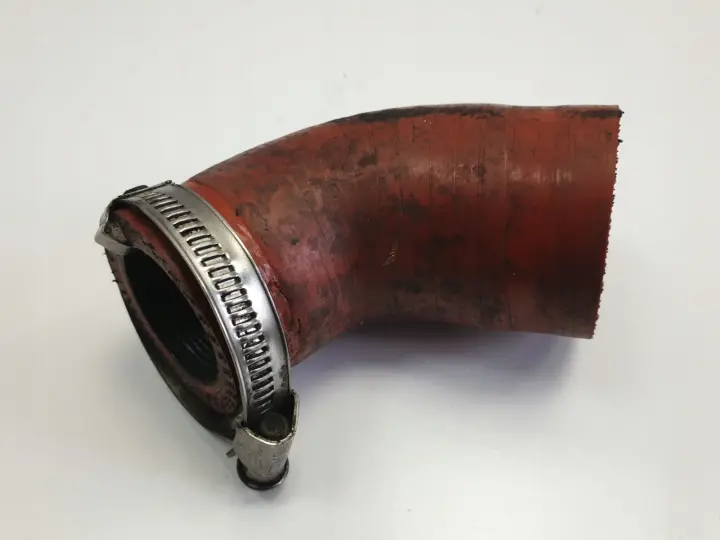 Range Rover Sport II 3.0 D RURA PRZEWÓD kolanko