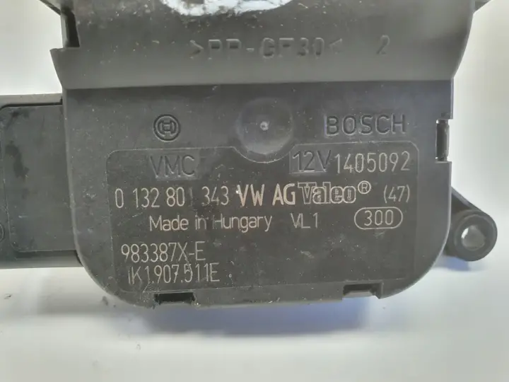 Audi Seat Skoda Vw SILNICZEK KLAP NAGRZEWNICY 1K1907511E 0132801343