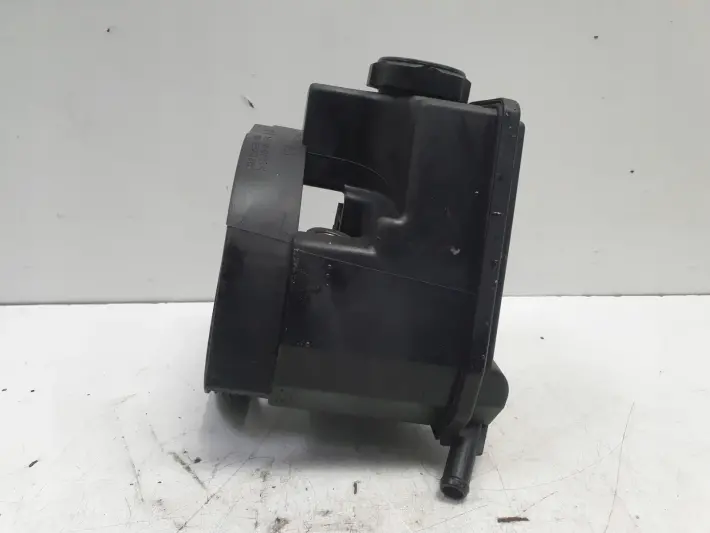 Peugeot 206 1.4 16V POMPA WSPOMAGANIA 9631411580