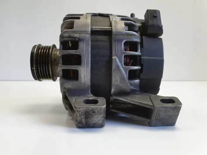 Volvo XC60 2.0 D D3 ALTERNATOR 0125811109