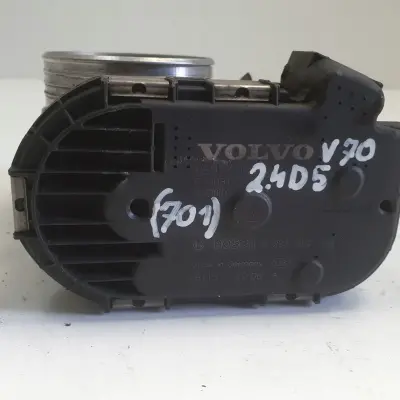 Volvo S60 I V70 II 2.4 D5 PRZEPUSTNICA 8692720 0281002701