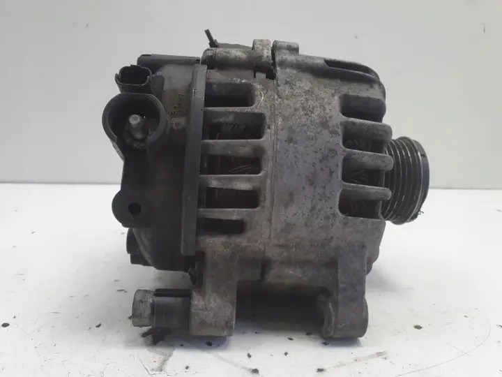 Citroen C4 1.6 HDI ALTERNATOR 9665617780 valeo