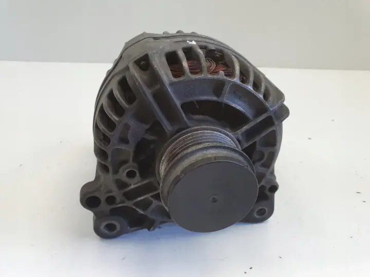 Audi A3 8L 1.9 TDI ALTERNATOR bosch 028903028E 120A