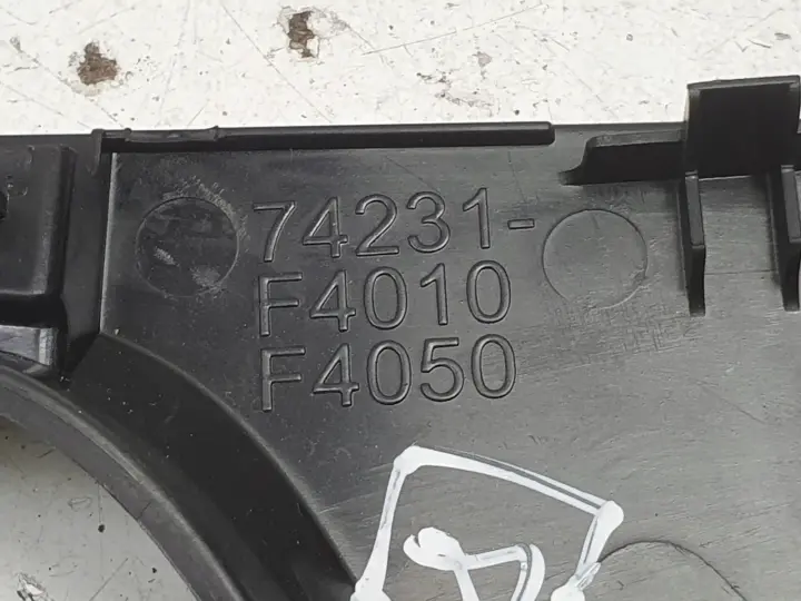 Toyota C-HR CHR PRAWY PANEL SZYB Przełącznik dekor 74231-F4010