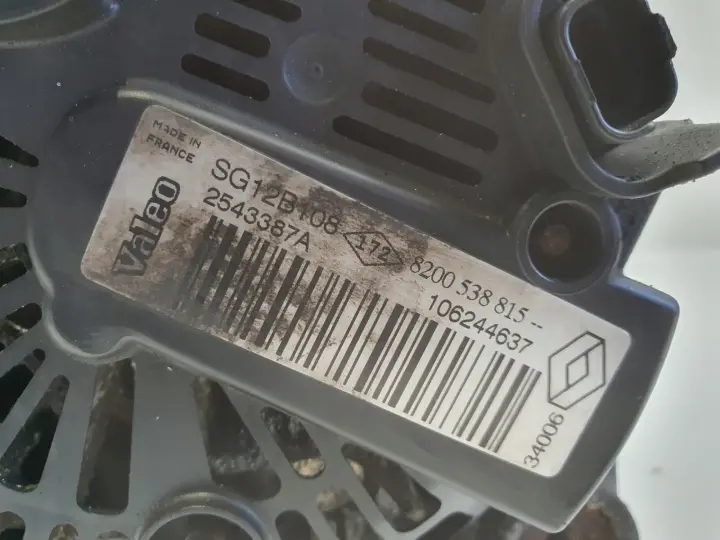 Renault Trafic II 1.9 DCI ALTERNATOR valeo 8200538815