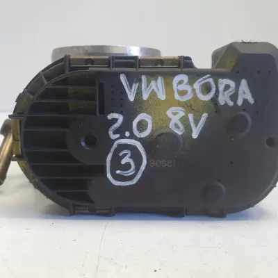 VW Bora 2.0 8V PRZEPUSTNICA 0280750061 bosch