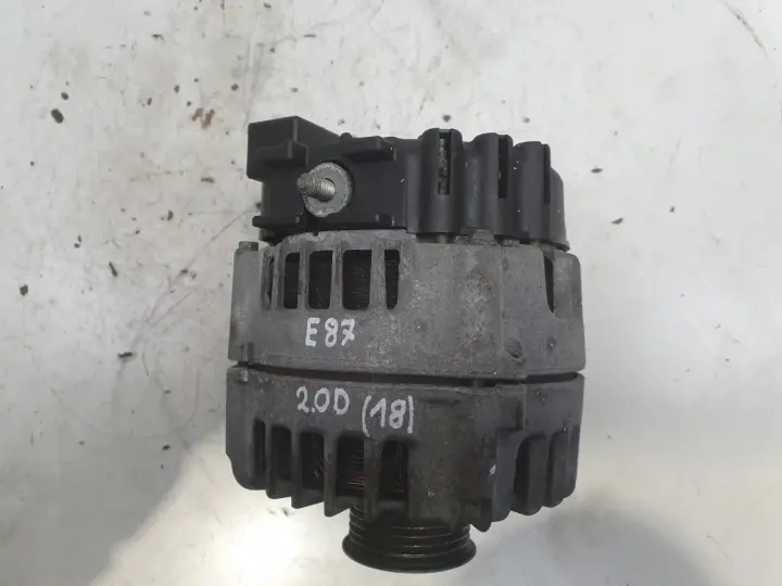 BMW E87 2.0 D ALTERNATOR valeo 7802261 180A