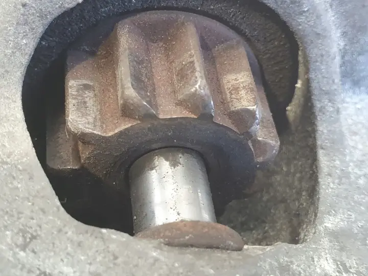 Ford Focus MK2 2.0 TDCI ROZRUSZNIK 6G9N-11000-FA
