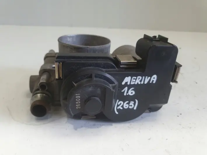 Opel Astra III H 1.6 16V PRZEPUSTNICA 055559227