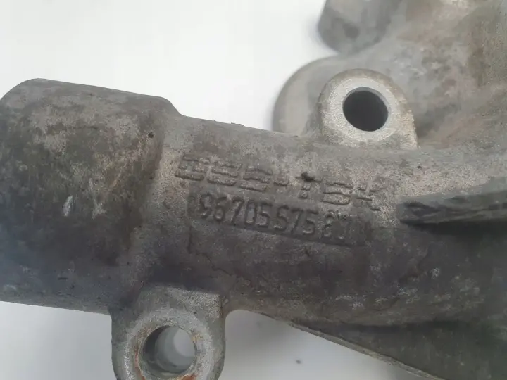 Citroen C5 III 2.0 16V RFJ OBUDOWA POMPY WODY pompa wody 9670557580