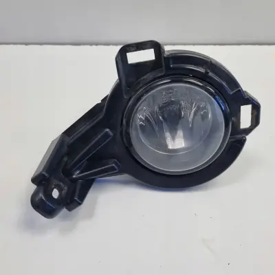 Nissan Juke PRAWY HALOGEN PRZECIWMGIELNY Ramka uchwyt 26150 8992B