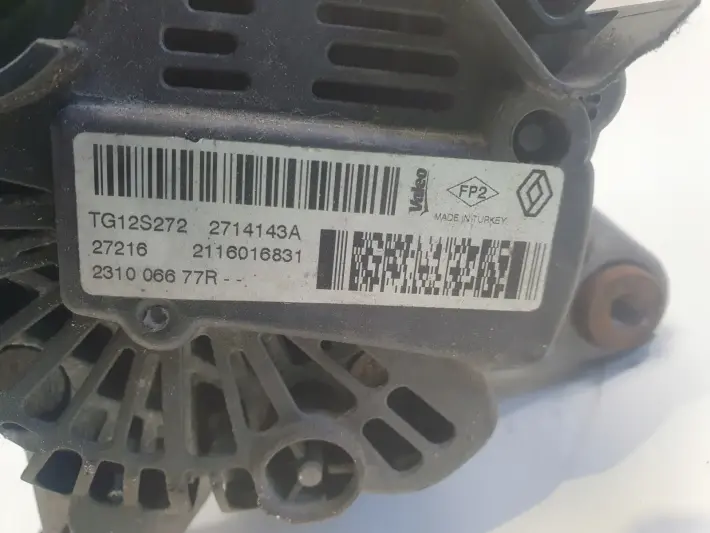 Renault Captur 1.2 TCe ALTERNATOR Veleo 231006677R 2116016831