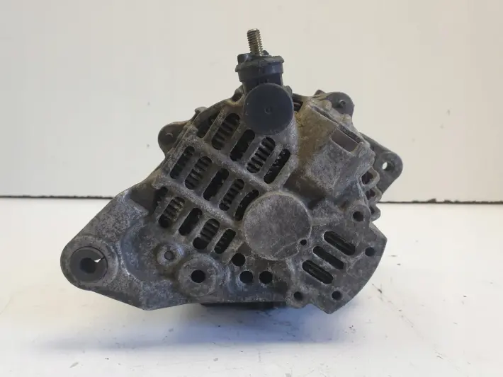 Subaru Legacy II 2.0 B ALTERNATOR 23700-AA36A oryginał