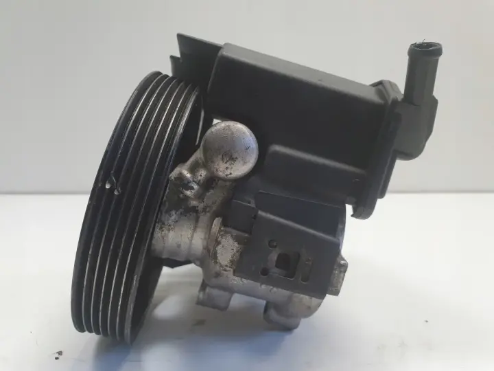 Peugeot 206 1.4 i POMPA WSPOMAGANIA 9632252880