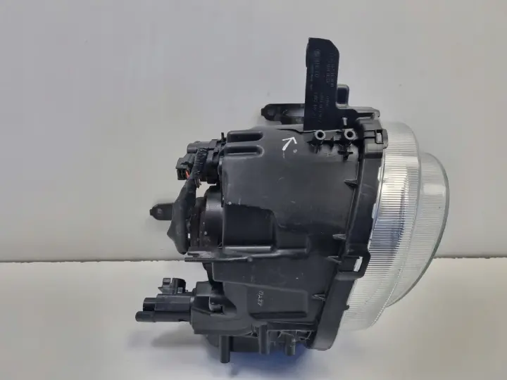 Nissan Juke I F15 11-14r PRZEDNIA LAMPA LEWA lewy przód anglik HCR-660