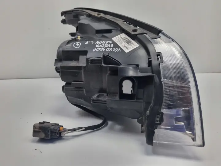 Volvo V60 S60 II PRZEDNIA LAMPA LEWA lewy przód XENON 31299990