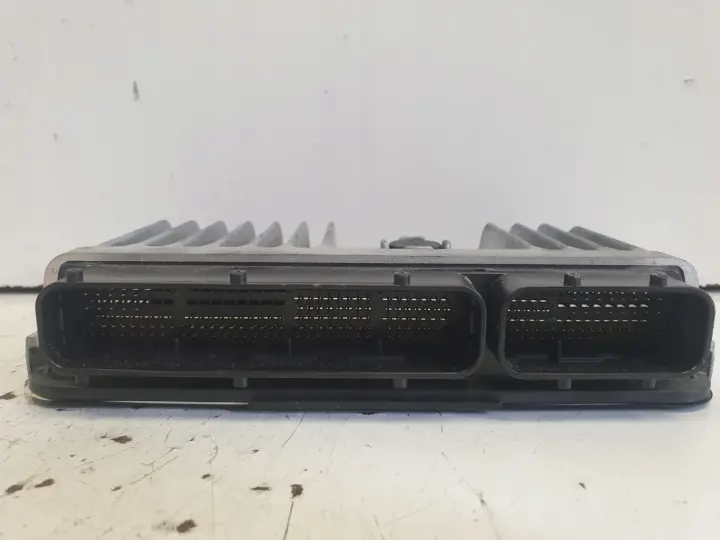 0414548051b8e8571606256f913a1484