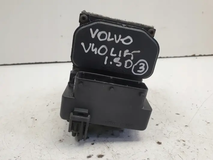 951e33f42296acabd44938e06513e51d
