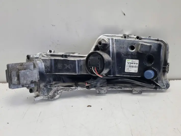 Volvo S60 II V60 LIFT PRZEDNI HALOGEN LEWY PRZÓD kierowcy LED DRL 31420395