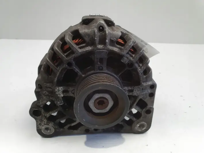 Skoda Fabia I VW Polo IV 1.2 12V ALTERNATOR valeo 03D903025J