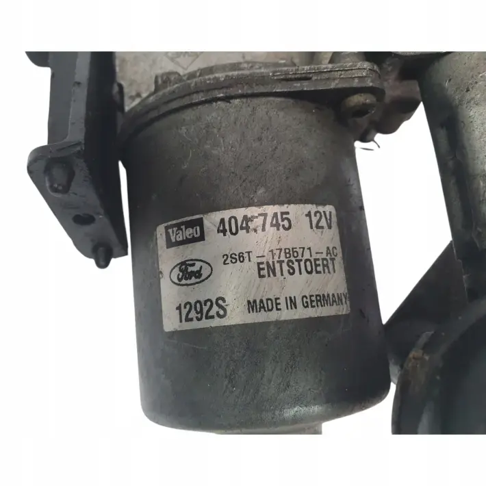 55d127e3d8317f656cecf270f892c2ef