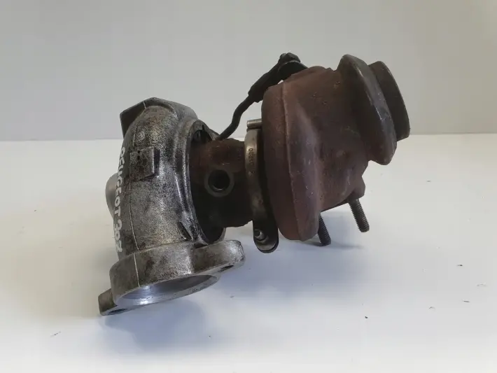 Peugeot 307 1.6 HDI TURBOSPRĘŻARKA turbo 9657603780