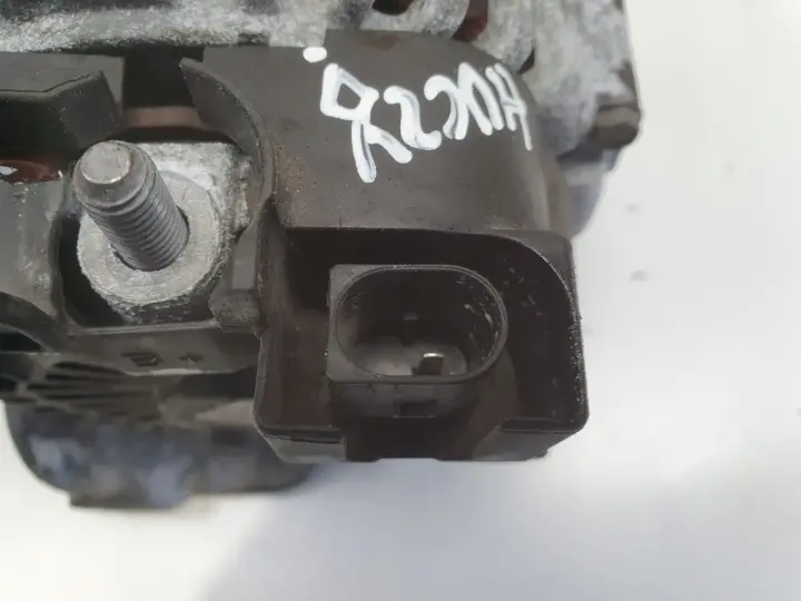 Mini Cooper D R60 1.6 D ALTERNATOR valeo 7823291