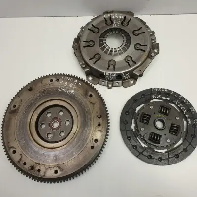 Mazda 3 1.3 16V SPRZEGŁO Tarcza docisk KPL