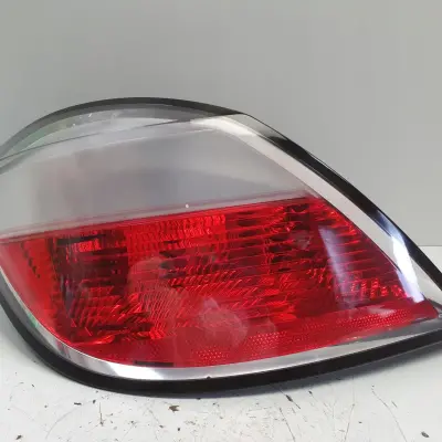 Opel Astra H III HB 5D 04-10r TYLNA LAMPA LEWA lewy tył 342691834