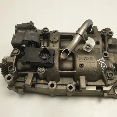 VW Passat B6 2.0 TDI POMPA OLEJU olejowa 03L103537