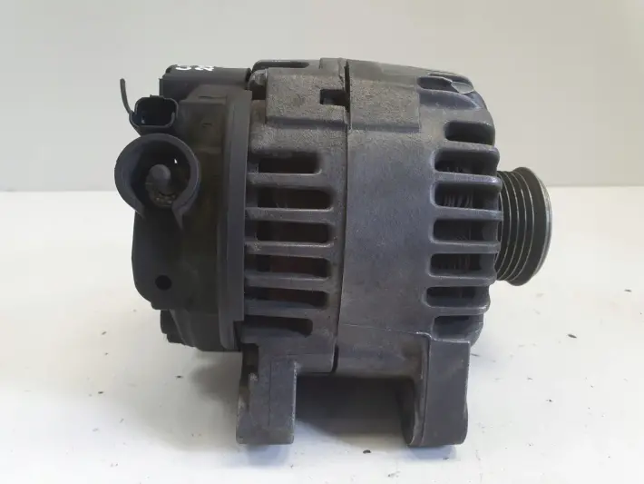 Citroen C5 I 2.0 HDI ALTERNATOR 9646321780 valeo