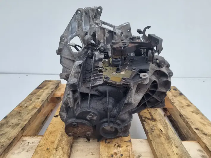 Ford Mondeo MK3 2.5 V6 SKRZYNIA BIEGÓW manualna 1S7R-7002-FB