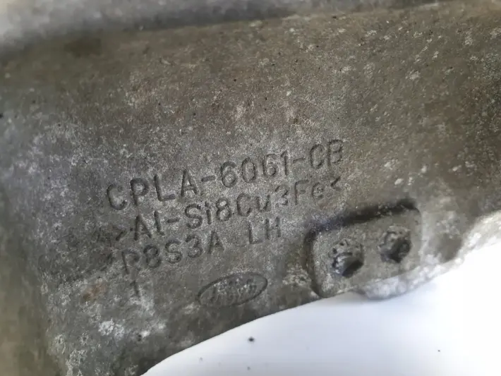 Range Rover Sport II 3.0 D ŁAPA SILNIKA wspornik