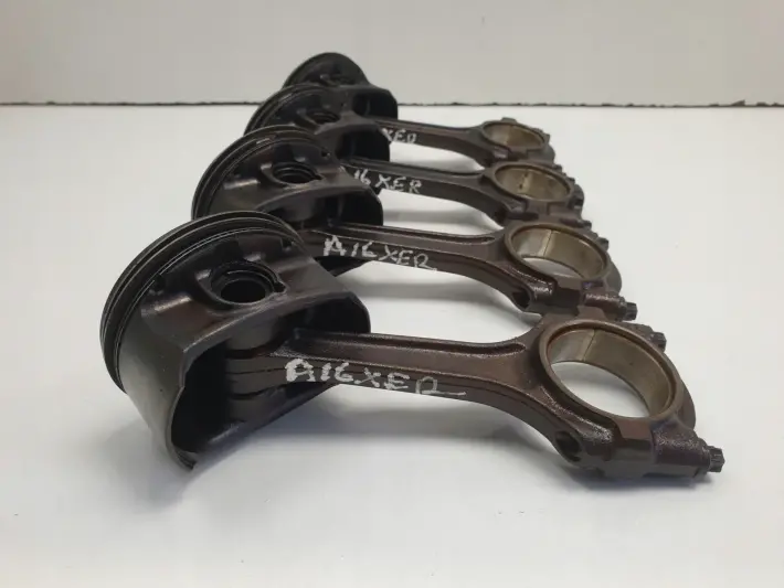 Opel Astra IV J 1.6 16V TŁOK KORBOWÓD A16XER